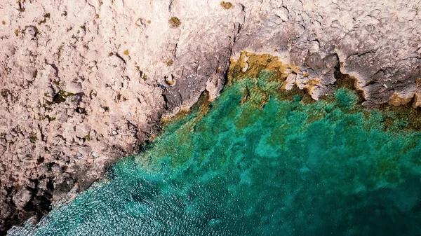 Skalnaté Zátoky Karibské Moře Ostrovů Tremiti Puglii — Stock fotografie