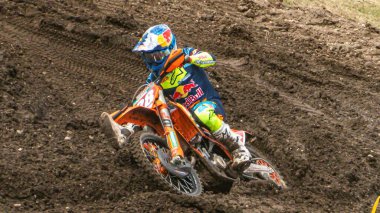 RED BULL KTM 'den Tom Vialle, 12 Haziran 2022 tarihinde Almanya' da düzenlenen FIM Motocross Dünya Şampiyonası Grand Prix 'sinde