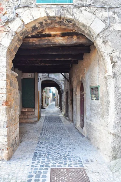 Une Rue Étroite Avec Vieilles Maisons Guarcino Village Près Rome — Photo