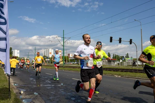 Účastníci 2022 Wings Life World Run Polské Poznani — Stock fotografie