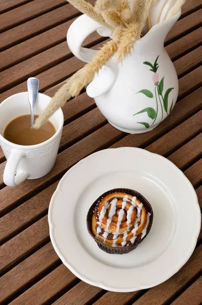 Dänisches Frühstücksgebäck Mit Tasse Kaffee — Stockfoto