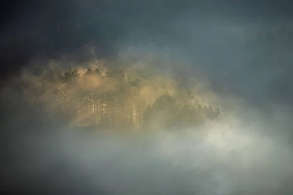 시골의 구름낀 — 스톡 사진