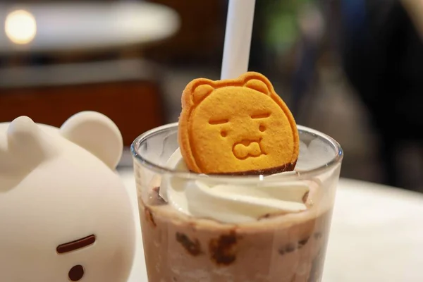Close Milkshake Decorated Kakaotalk Ryan Cookie Seoul South Korea — Stock Photo, Image