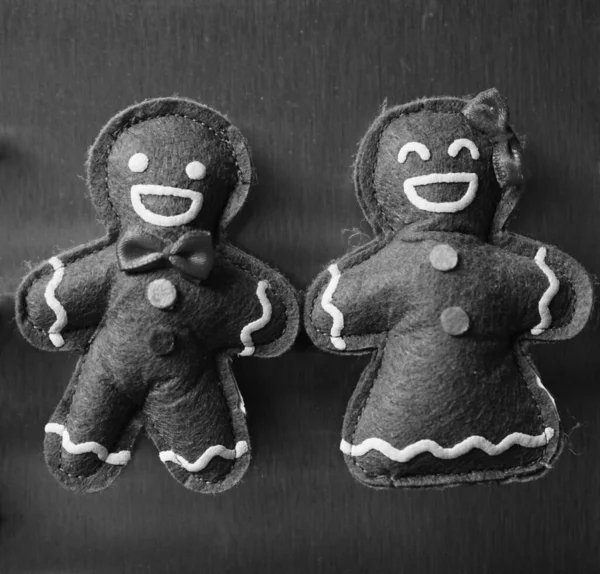 Grayscale Closeup Gingerbread Man Woman Magnets Fridge — Stock Photo, Image