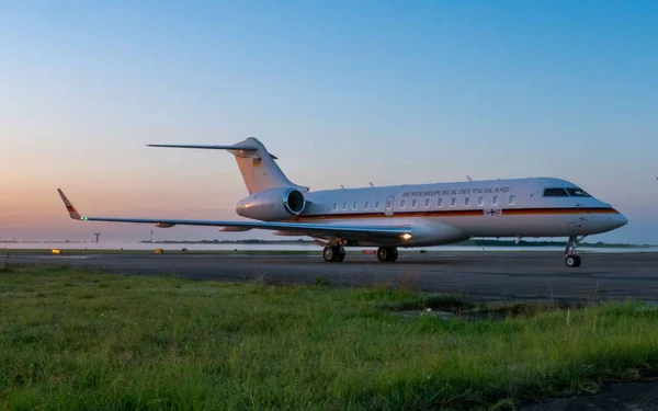 Avión Global 6000 Fuerza Aérea Alemana Aterrizando Aeropuerto Ellington Houston —  Fotos de Stock