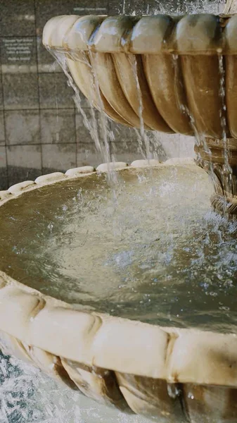 Vertical Shot Stone Fountain — Zdjęcie stockowe