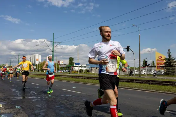 Участники Мирового Забега 2022 Года Жизнь Польском Познани — стоковое фото