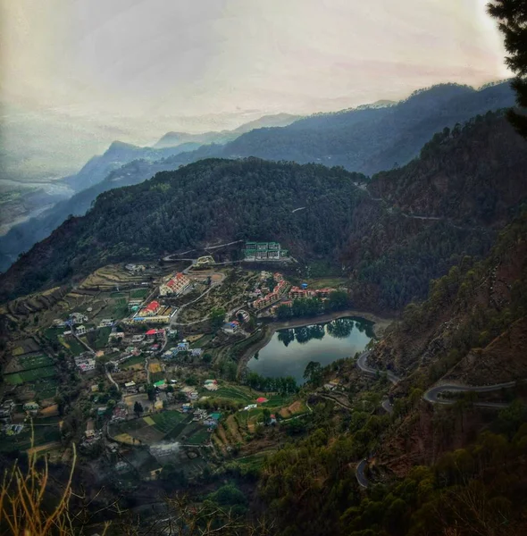 Hindistan Uttarakhand Eyaletinin Nainital Ilçesindeki Khurpatal Köyünün Hava Manzarası — Stok fotoğraf