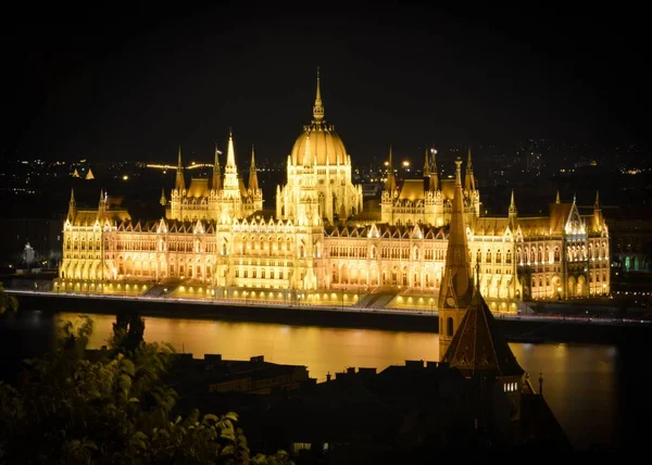 Une Vue Face Édifice Parlement Hongrois Nuit — Photo