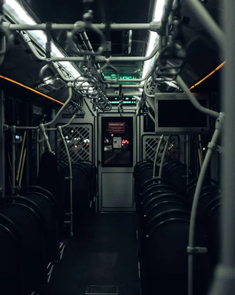 Een Interieur Van Een Lege Bus Middernacht — Stockfoto