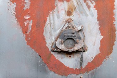 Tilburg, Hollanda 'daki eski bir tren kazan dairesinin yakın plan çekimi.