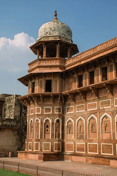Eine Vertikale Aufnahme Der Historischen Festung Von Agra City — Stockfoto