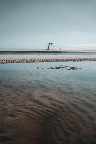 Colpo Verticale Della Superficie Dell Acqua Sulla Spiaggia Della Florida — Foto Stock