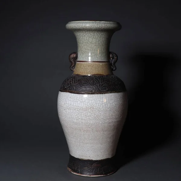 Detailní Záběr Starověké Čínské Keramické Vázy — Stock fotografie