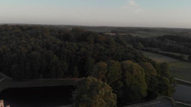 Ollignies, Wallonia 'da Terk Edilmiş Kaslı Şato