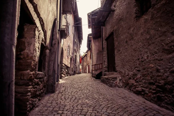 Uma Rua Estreita Antiga Aldeia Morcone Província Benevento Itália — Fotografia de Stock