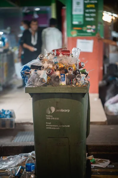 Vertical Shot Pile Trash Rubbish Bin Little India District Singapore — Stock Photo, Image