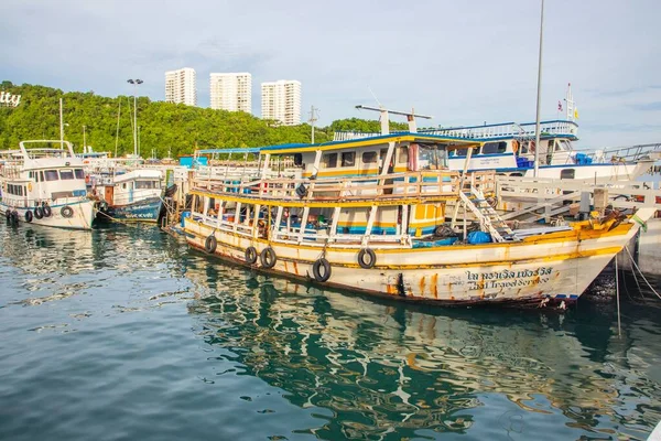 Transport Excursion Boats Port Pier Thailand Southeast Asia —  Fotos de Stock