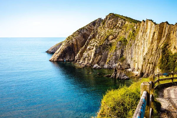 Beautiful View Silence Beach Cliff Clear Sky Spain — Stock Photo, Image