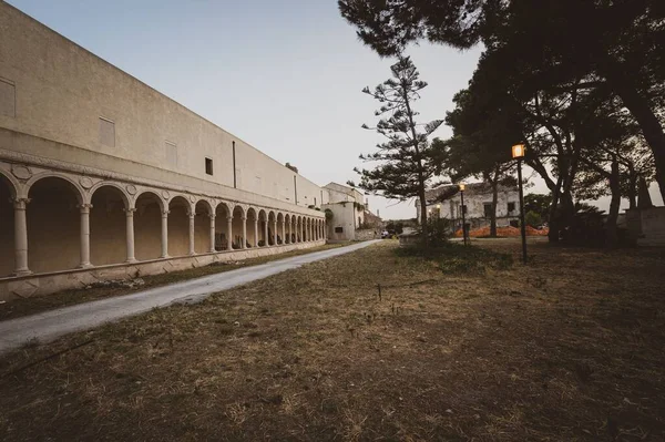 Italia Luglio 2022 Dettagli Architettonici Tramonto Sull Isola San Nicola — Foto Stock