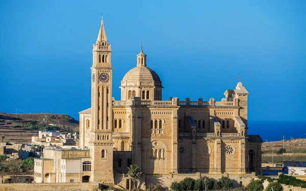 Vzdušný Pohled Baziliku Národní Svatyně Panny Marie Pinu — Stock fotografie