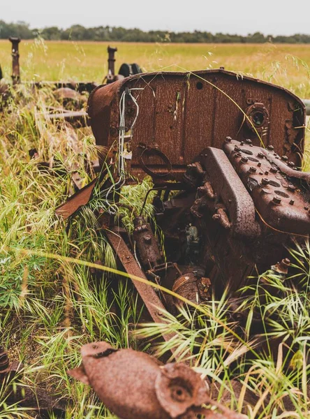 Shot Decaying Car Meadow — Stock Photo, Image