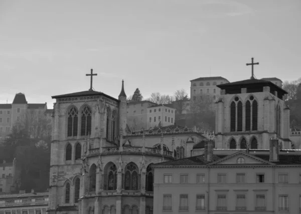 Een Grijze Buitenfoto Van Kathedraal Saint Jean Baptiste Lyon Frankrijk — Stockfoto