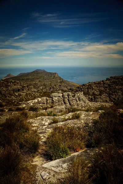 Beautiful Shot Table Mountain Cloudy Sky Overlooking Cape Town Table — Stock Photo, Image