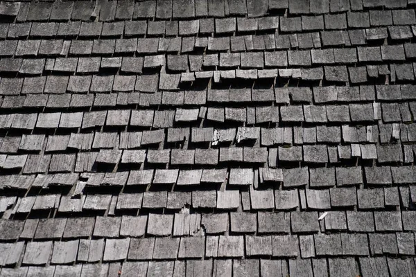 Eine Nahaufnahme Alter Hölzerner Dachziegel — Stockfoto