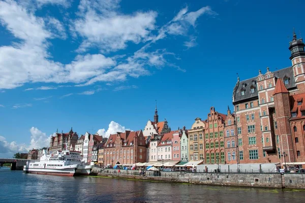 Skyline Gdansk Harbour Passeio Marítimo Com Edifícios Históricos Portão Longo — Fotografia de Stock