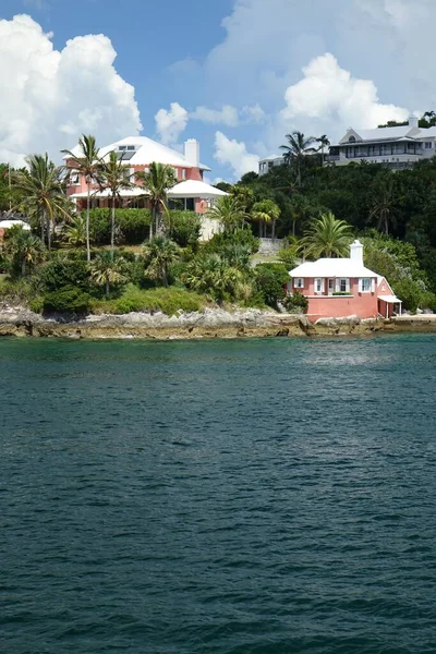 Bermuda Pembroke Parish Teki Kayalık Bir Sahil Modern Binaların Dikey — Stok fotoğraf