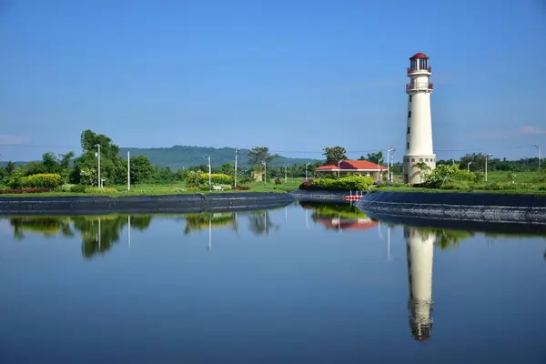 Beautiful View Lighthouse Its Reflection Lake Sunny Day — Stock Photo, Image