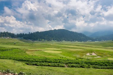 Güzel dağ manzarası devletin Sonamarg, Jammu ve Keşmir, Hindistan.