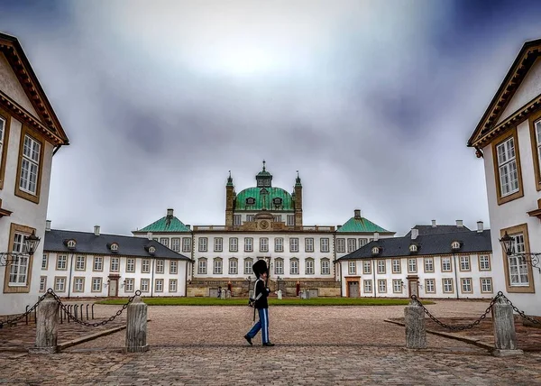 Eine Vorderansicht Von Schloss Frederiksborg Hillerod Dänemark — Stockfoto