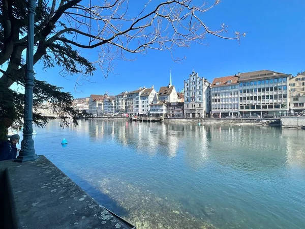 Fasader Byggnader Längs Limmat Floden Zürich Schweiz — Stockfoto