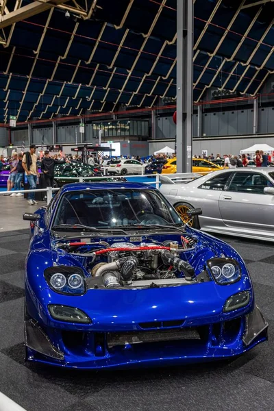 Vertical Shot Blue Mazda Sportscar Model World Cars Show Built — Stock Photo, Image