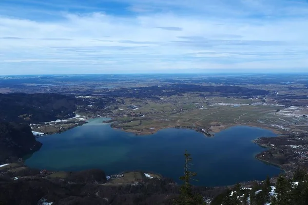 Panorámás Kilátás Nyílik Walchen Tóra Körül Hegyek Egy Napsütéses Napon — Stock Fotó