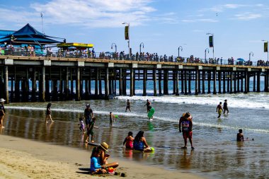 Santa Monica Rıhtımı yakınlarında güzel bir fotoğraf.