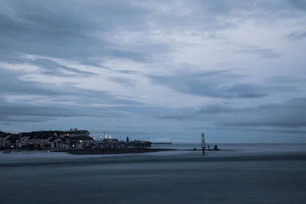 Una Lunga Esposizione Teignmouth Nel Devon Tramonto Dalla Spiaggia Shaldon — Foto Stock