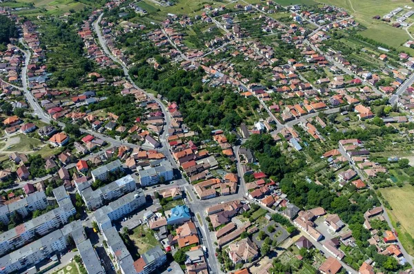 Paisagem Cidade Reghin Roménia Visto Cima Zangão Verão — Fotografia de Stock