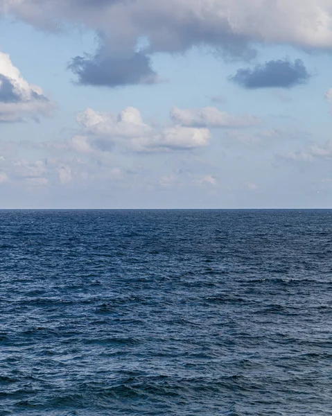 Blå Havsutsikt Solig Dag — Stockfoto
