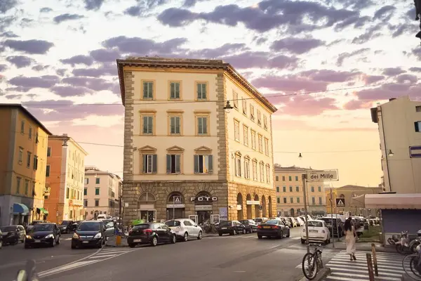 Straat Gebouwen Van Levorno Italië Zonsondergang — Stockfoto