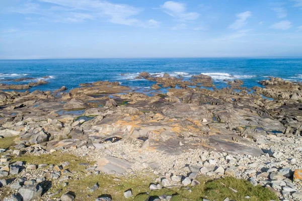 Rocas Costeras Marea Baja Por Mañana — Foto de Stock