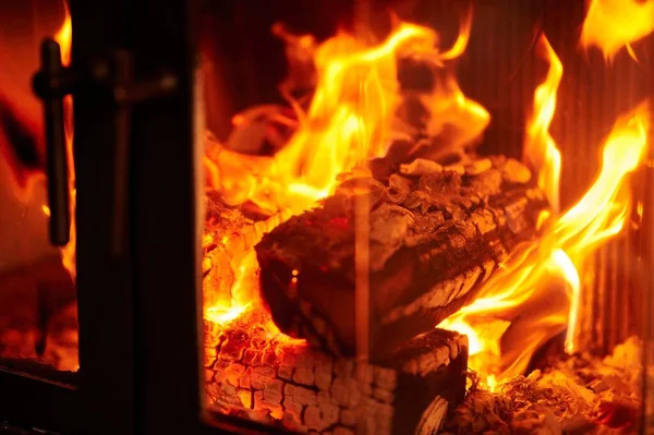 Closeup Shot Burning Orange Flames Fireplace — Stock Photo, Image