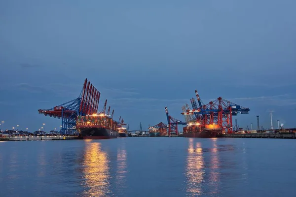 Een Schilderachtig Uitzicht Zeehaven Hamburg Nachts — Stockfoto