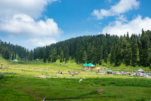 Krajina Horami Obloha Gulmarg Jammu Kašmíru Indie — Stock fotografie