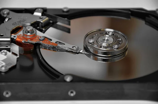 Suntikan Close Dari Kerja Internal Dari Hard Drive Komputer — Stok Foto