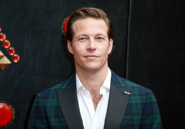 Luke Bracey, 31 Mayıs 2022 'de Londra, İngiltere' deki BFI Southbank 'taki Elvis özel gösterimine katılır..