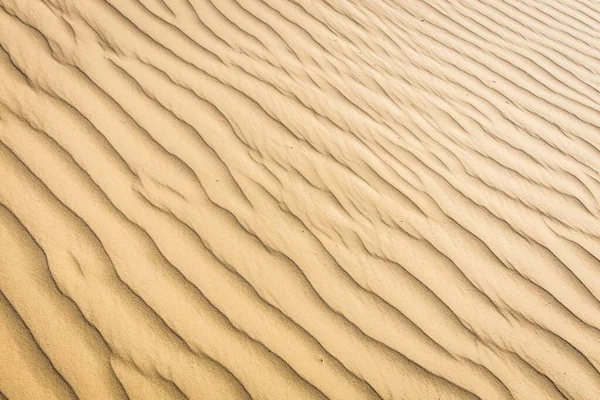 Чистый Узор Мелкого Песка Пляже Используемый Качестве Фона — стоковое фото