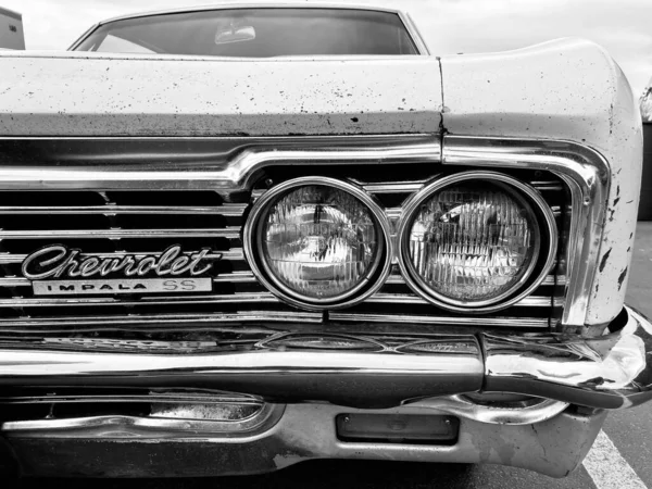 Grayscale Shot Chevy Impala Vintage Car — Stock Photo, Image